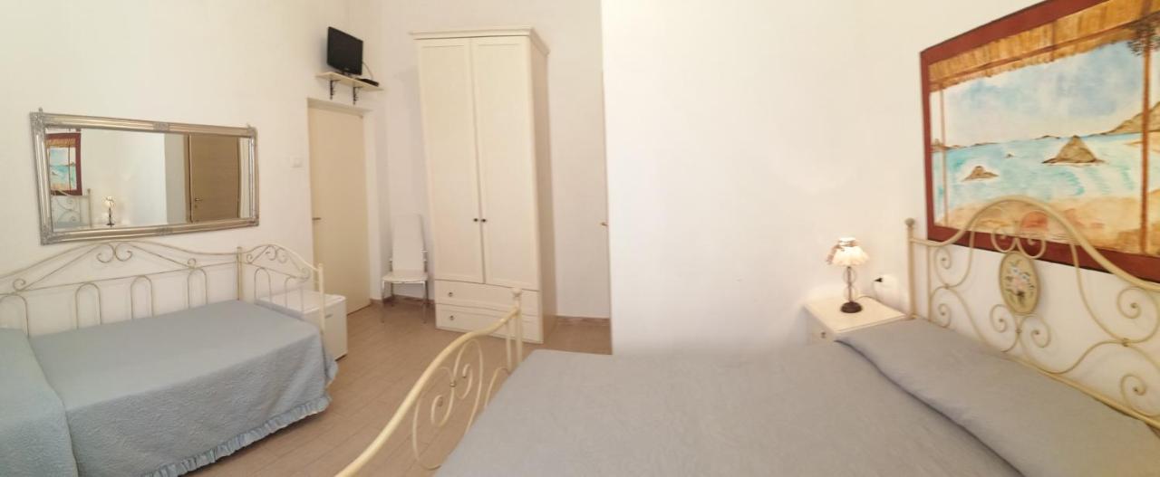 La Porta Sulla Costa Bed & Breakfast San Pantaleo Luaran gambar