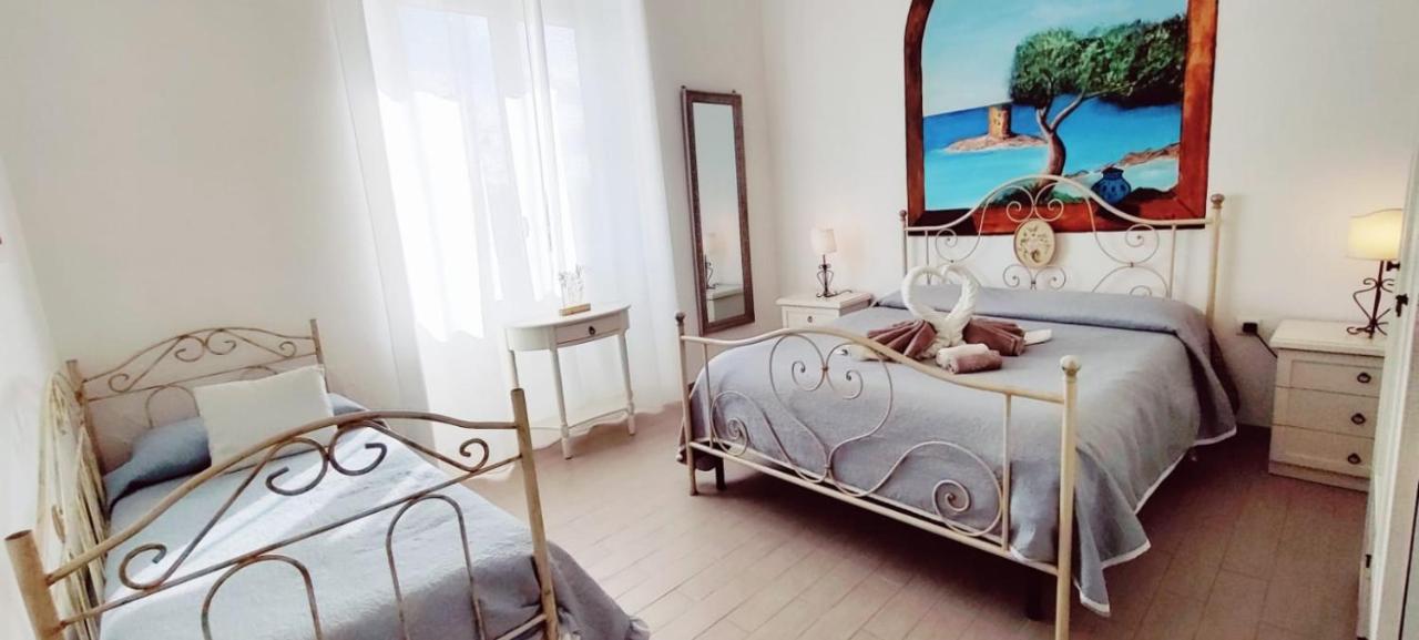 La Porta Sulla Costa Bed & Breakfast San Pantaleo Luaran gambar