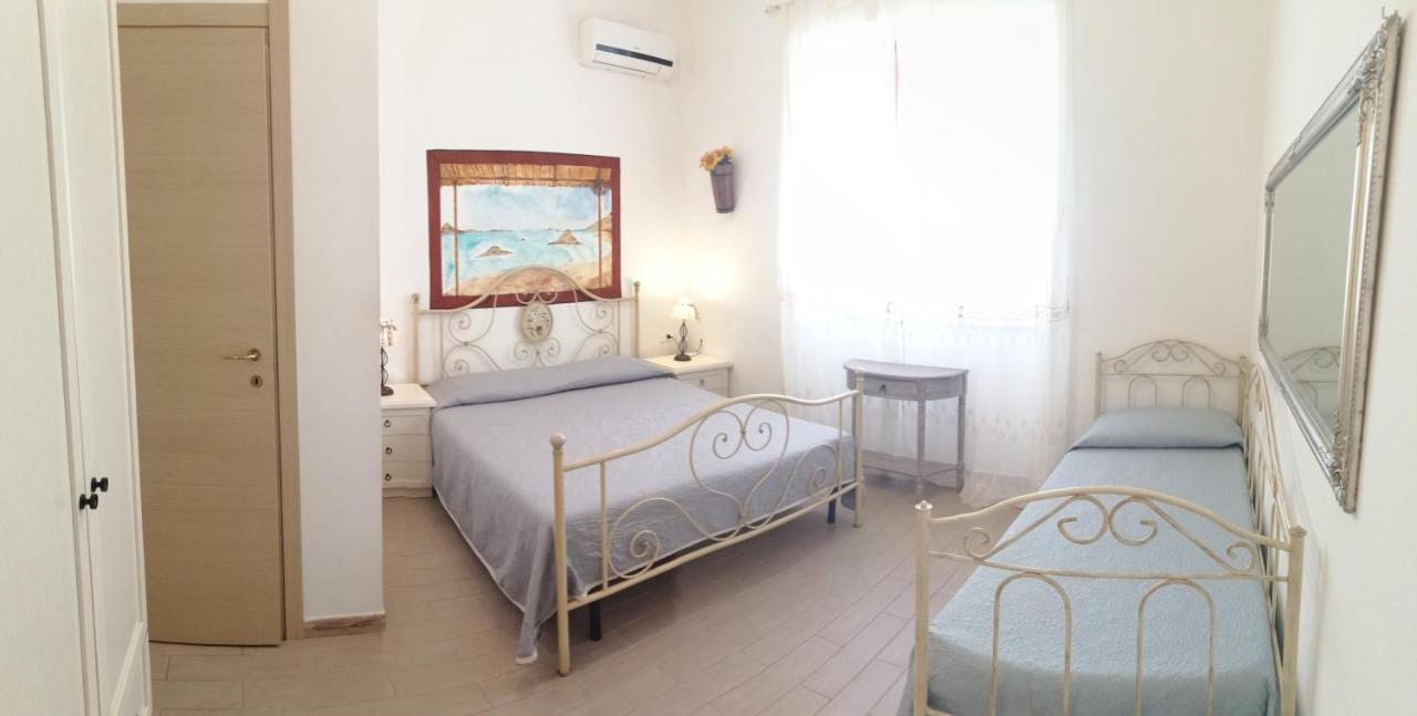 La Porta Sulla Costa Bed & Breakfast San Pantaleo Luaran gambar