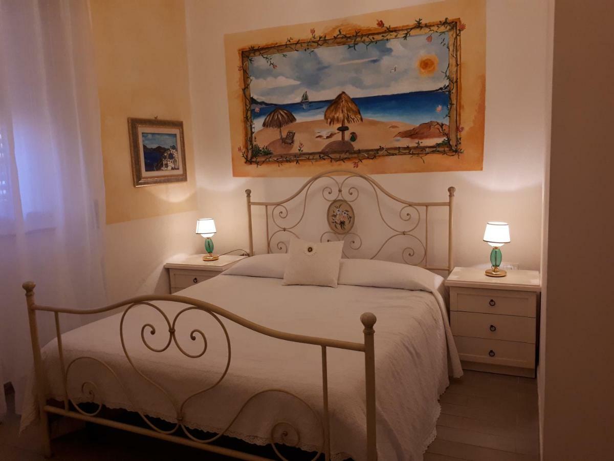 La Porta Sulla Costa Bed & Breakfast San Pantaleo Luaran gambar